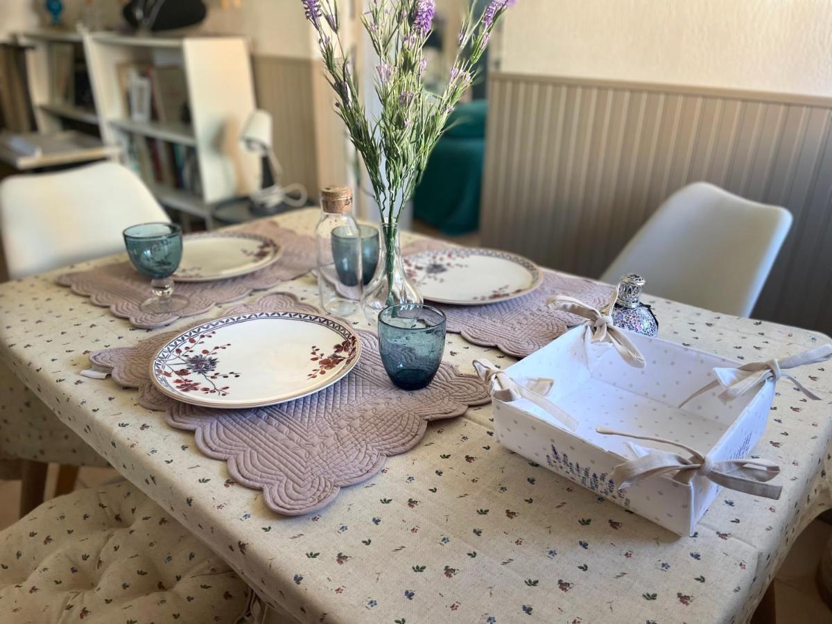 Bandol: Elegant Et Cosy 2 Pieces, Proche Ville Et Plage Экстерьер фото